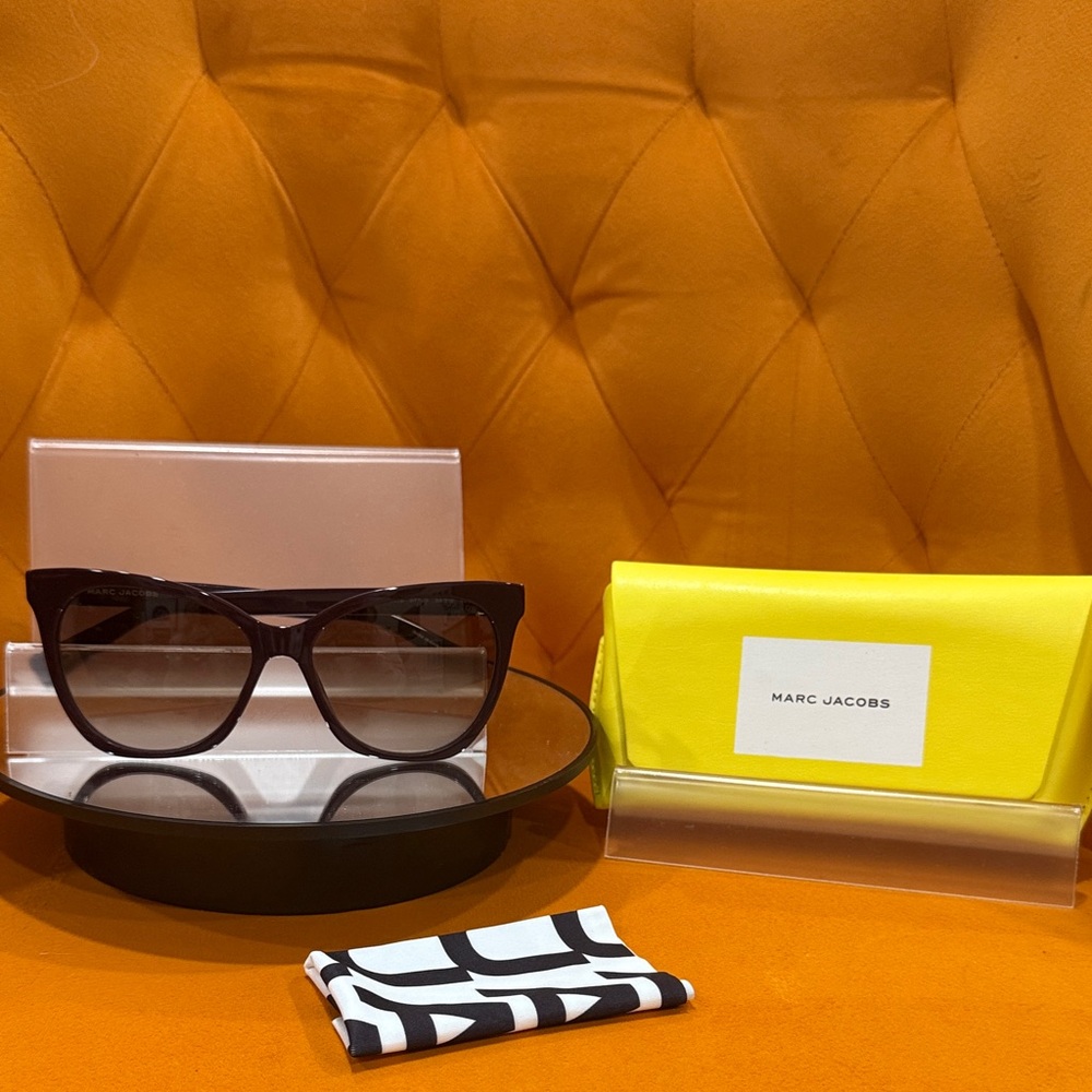 Marc Jacobs  Sunglasses with  Case